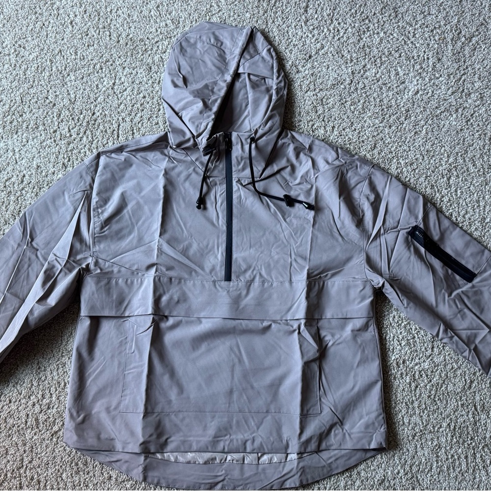 Women’s Grey Lightweight Hooded Anorak Windbreaker Jacket – Size S